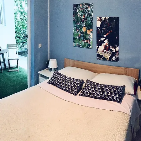 Large Terrace * كورتْشولا