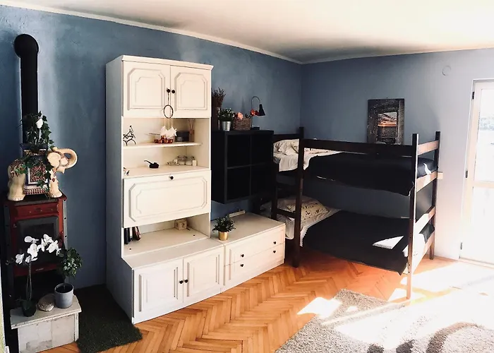 Large Terrace Apartman *