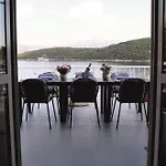 Large Terrace コルチュラ