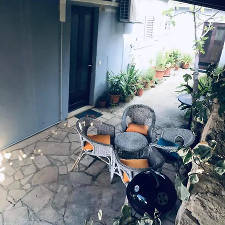 Large Terrace *
